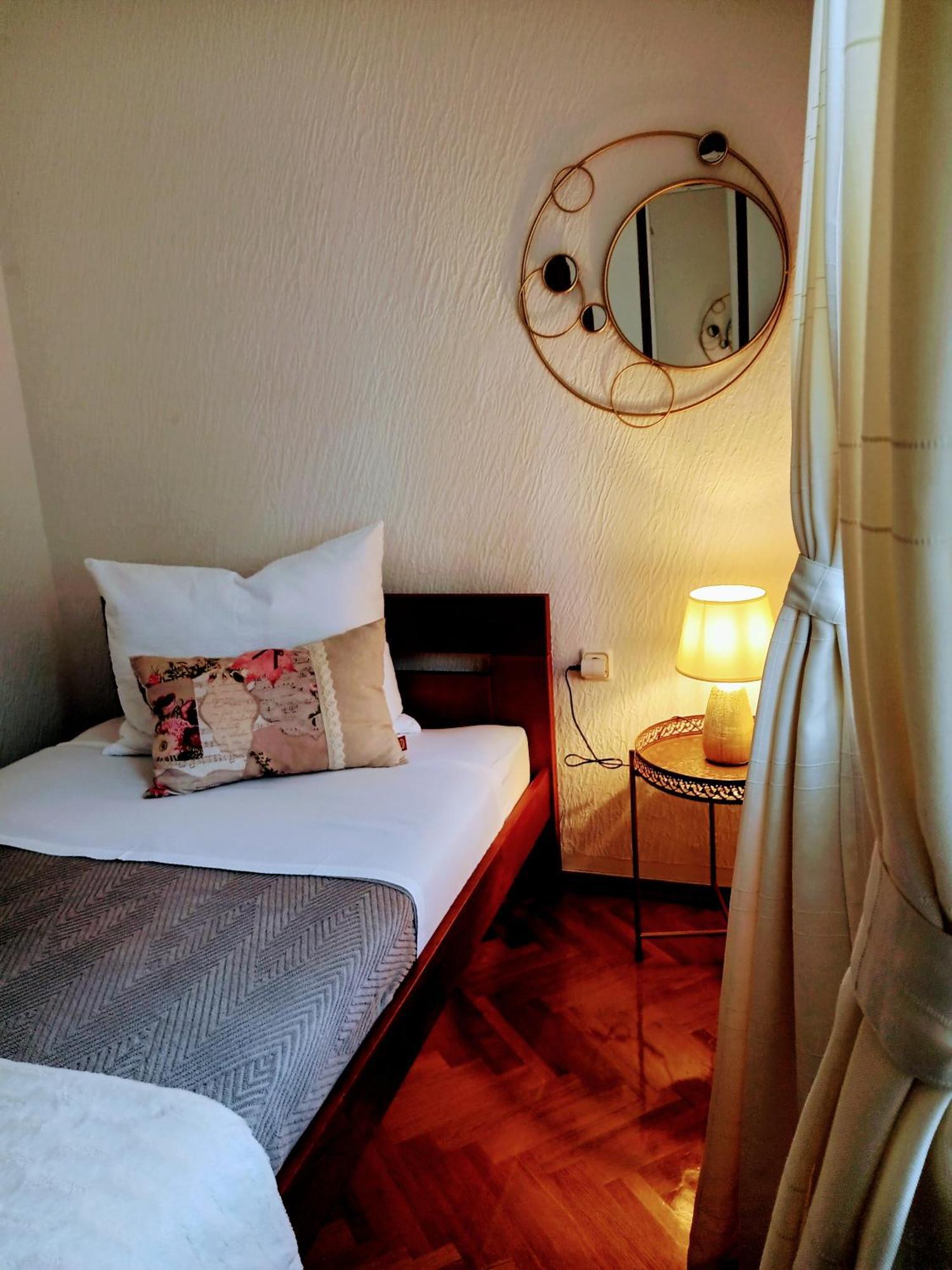 Ferienwohnung Nena In ซริกเวนิซา ภายนอก รูปภาพ